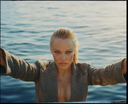  _DiIllerGlobal_Agency_ArtistRepresentation_Photography_Videography_Berlin_Germany_Milan_Italy_Globally