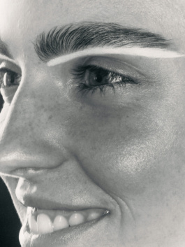  _DiIllerGlobal_Agency_ArtistRepresentation_Photography_Videography_Berlin_Germany_Milan_Italy_Globally