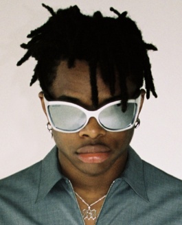  _DiIllerGlobal_Agency_ArtistRepresentation_Photography_Videography_Berlin_Germany_Milan_Italy_Globally