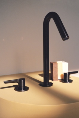 _DiIllerGlobal_Agency_ArtistRepresentation_Photography_Videography_Berlin_Germany_Milan_Italy_Globally