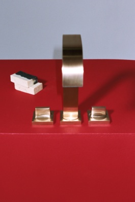 _DiIllerGlobal_Agency_ArtistRepresentation_Photography_Videography_Berlin_Germany_Milan_Italy_Globally