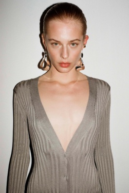  _DiIllerGlobal_Agency_ArtistRepresentation_Photography_Videography_Berlin_Germany_Milan_Italy_Globally