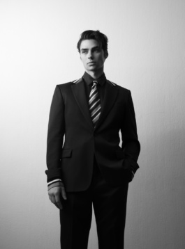 _DiIllerGlobal_Agency_ArtistRepresentation_Photography_Videography_Berlin_Germany_Milan_Italy_Globally