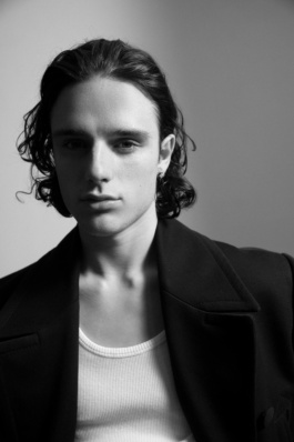 _DiIllerGlobal_Agency_ArtistRepresentation_Photography_Videography_Berlin_Germany_Milan_Italy_Globally