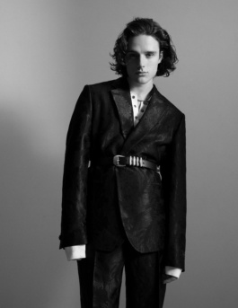 _DiIllerGlobal_Agency_ArtistRepresentation_Photography_Videography_Berlin_Germany_Milan_Italy_Globally