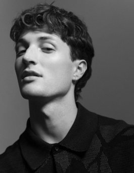 _DiIllerGlobal_Agency_ArtistRepresentation_Photography_Videography_Berlin_Germany_Milan_Italy_Globally