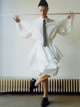 _DiIllerGlobal_Agency_ArtistRepresentation_Photography_Videography_Berlin_Germany_Milan_Italy_Globally