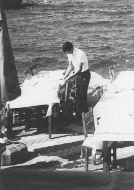 _DiIllerGlobal_Agency_ArtistRepresentation_Photography_Videography_Berlin_Germany_Milan_Italy_Globally