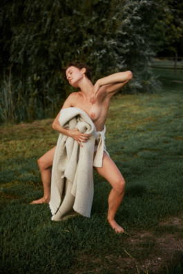 _DiIllerGlobal_Agency_ArtistRepresentation_Photography_Videography_Berlin_Germany_Milan_Italy_Globally